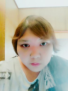 赤いおデブさんの写真