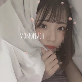 新妻なつるの写真